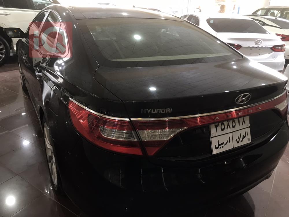 هیوندای ازێرا